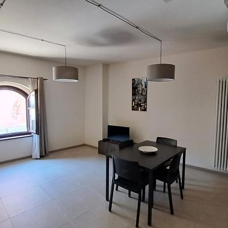Appartement Domus Acaja à Pinerol Extérieur photo