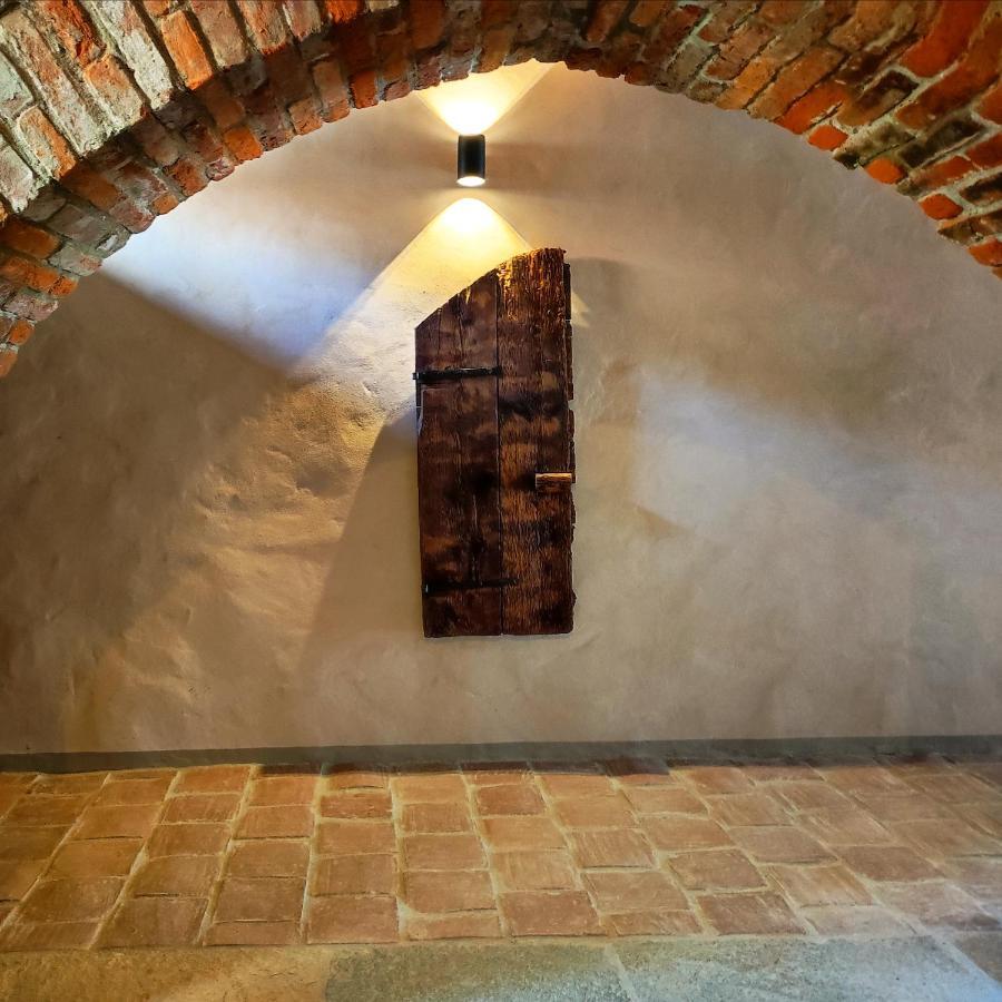 Appartement Domus Acaja à Pinerol Extérieur photo